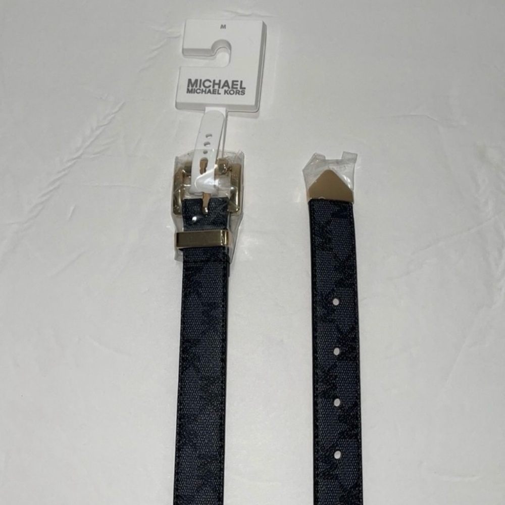 Michael Kors Women’s Gold-tone square buckle MK logo printed Belt. NWT Sz Small - Picture 8 of 14